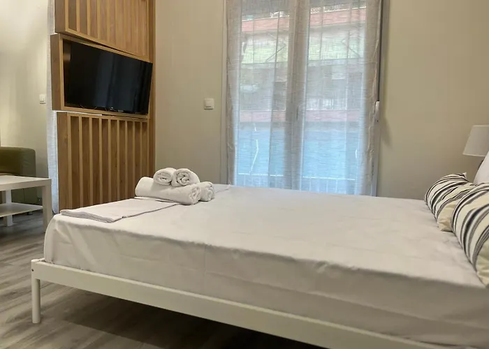 Kalvue 24 * 塞萨洛尼基